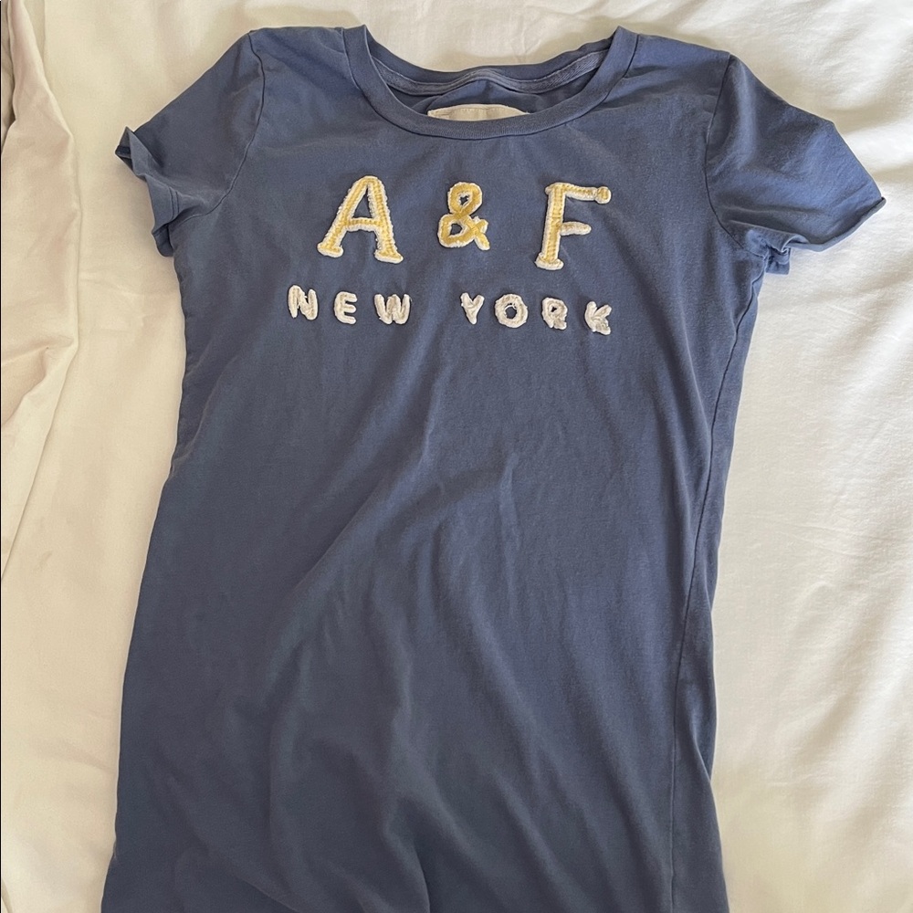 Abercrombie & Fitch & Hollister 2 Tee and legging. - Picture 6 of 8